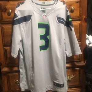 Russell Wilson souvenir jersey